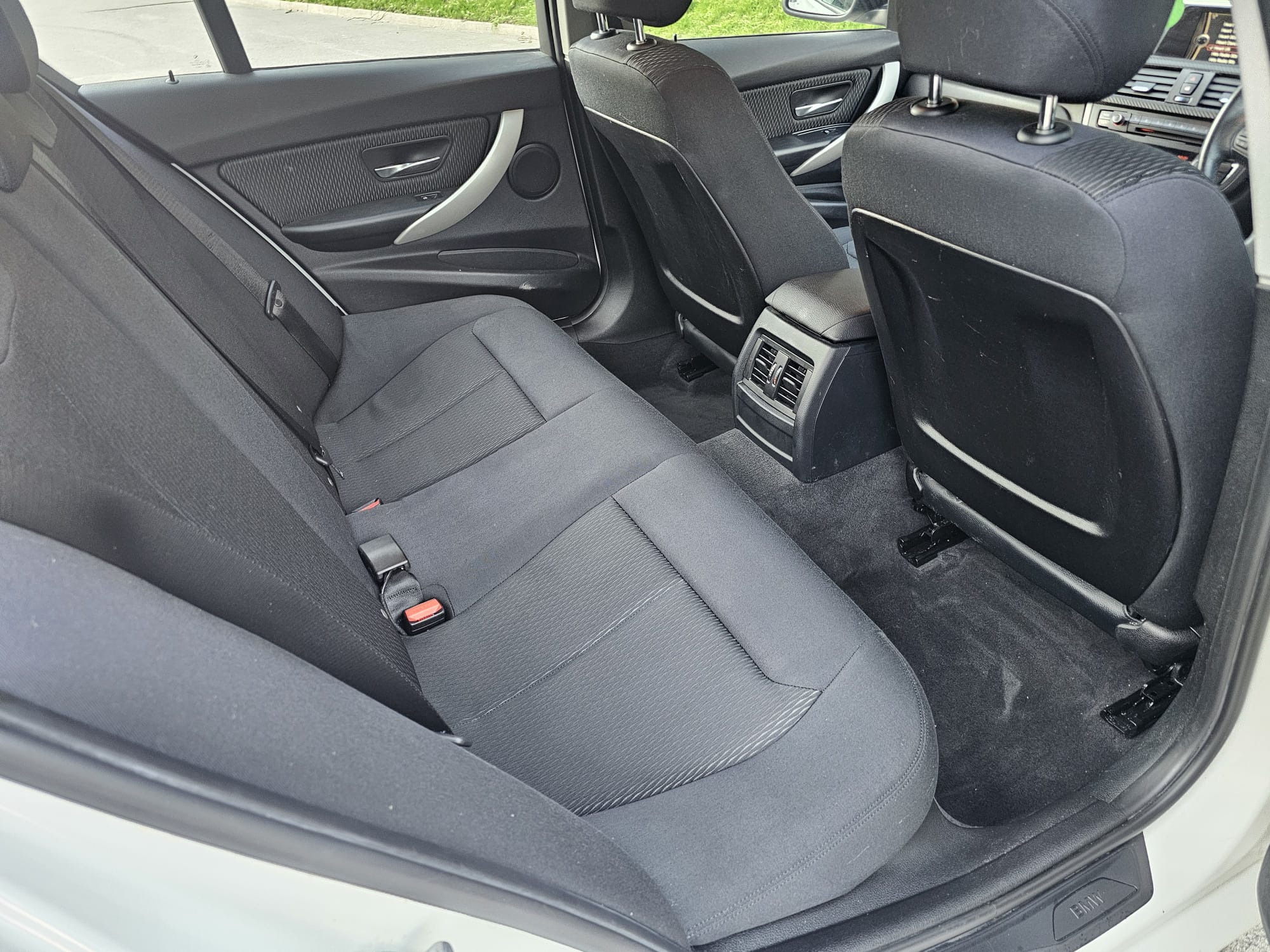 BMW 3 Series 2.0 320d ED EfficientDynamics Auto Euro 5 (s/s) 4dr