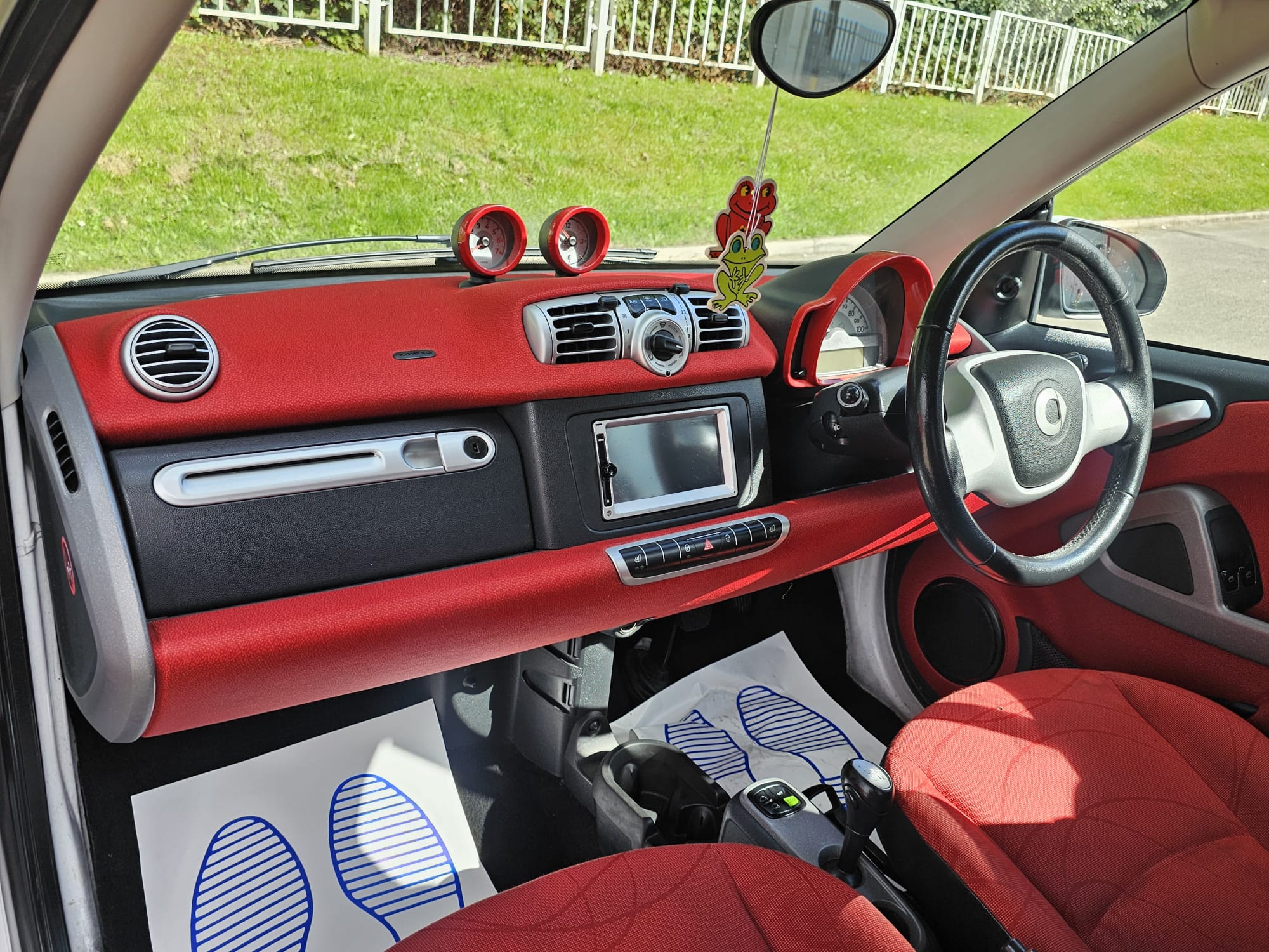 Smart fortwo 1.0 MHD Passion Cabriolet SoftTouch Euro 5 (s/s) 2dr