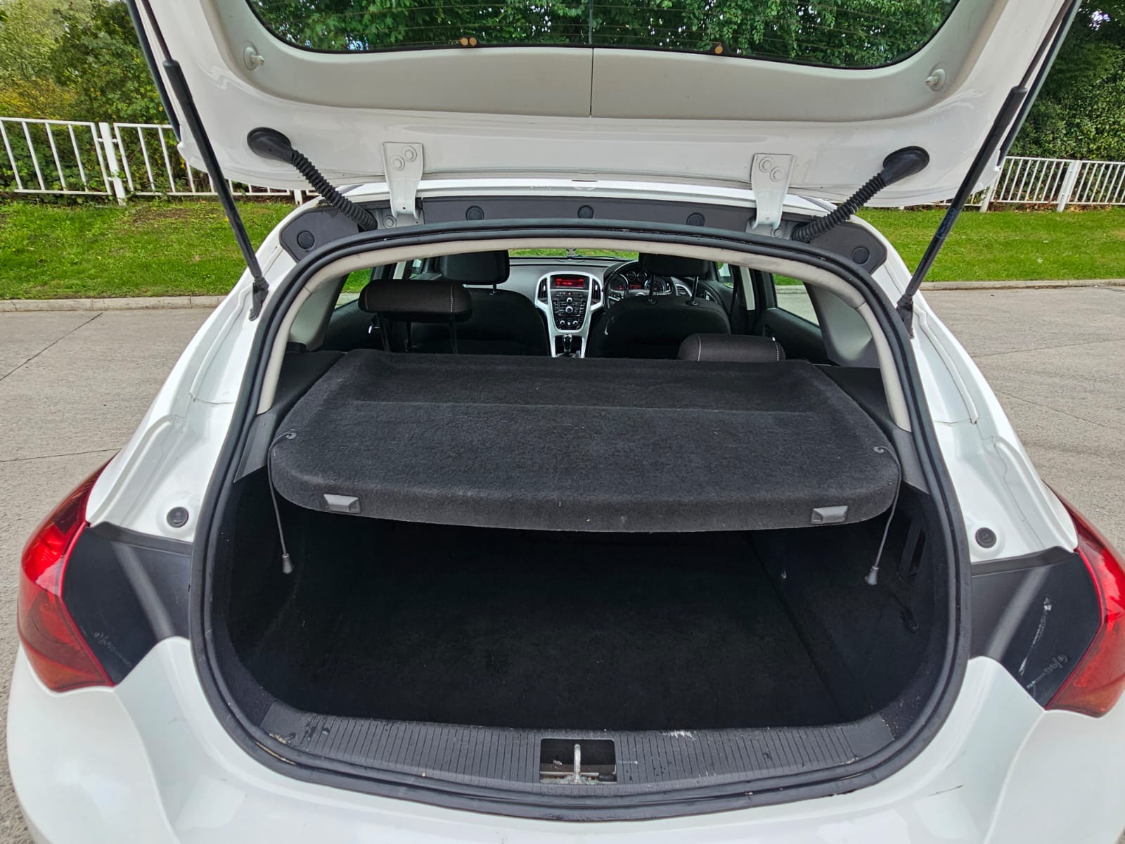Vauxhall Astra 1.4 16v SRi Euro 5 5dr