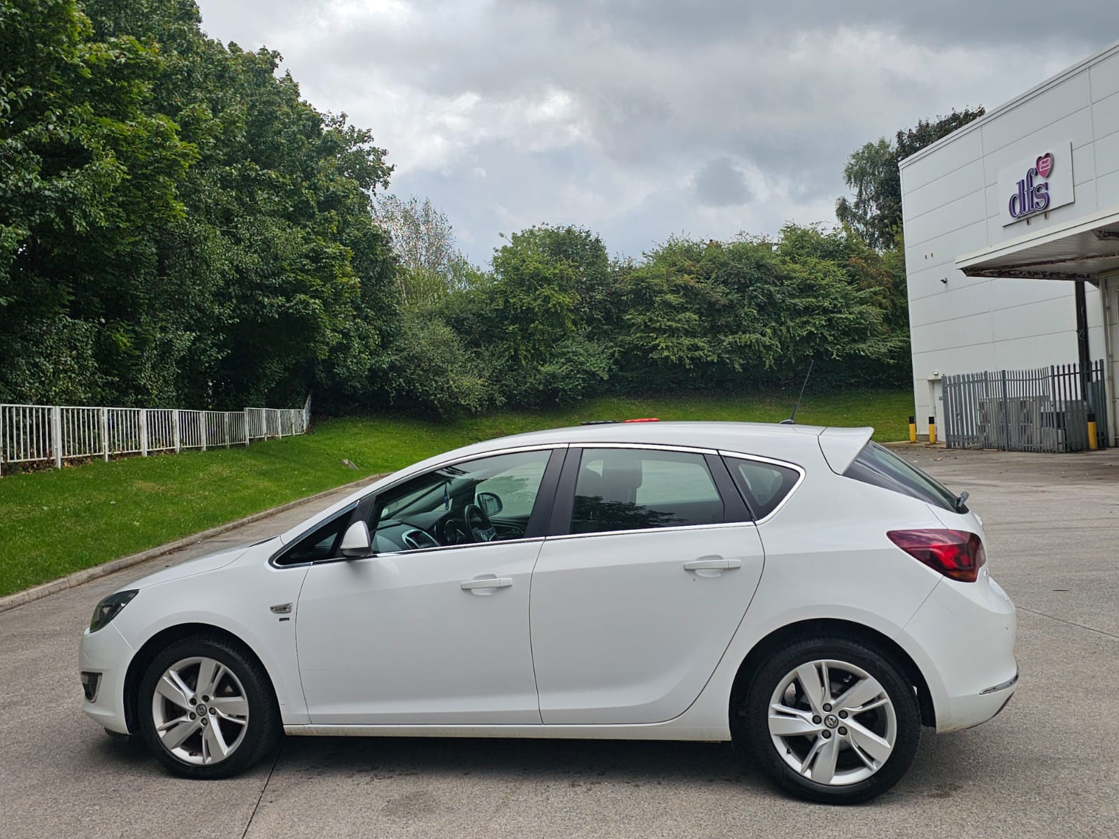 Vauxhall Astra 1.4 16v SRi Euro 5 5dr