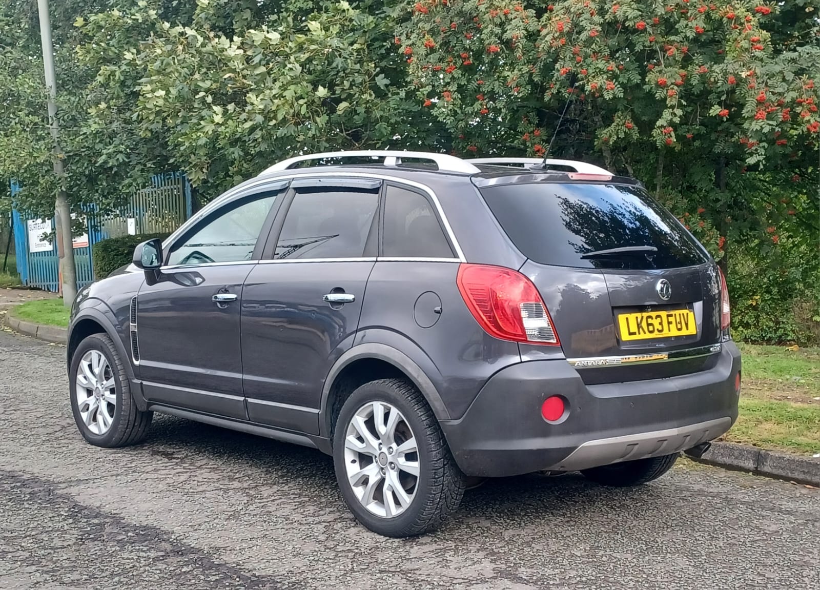 Vauxhall Antara 2.2 CDTi SE 4WD Euro 5 (s/s) 5dr (SNav)