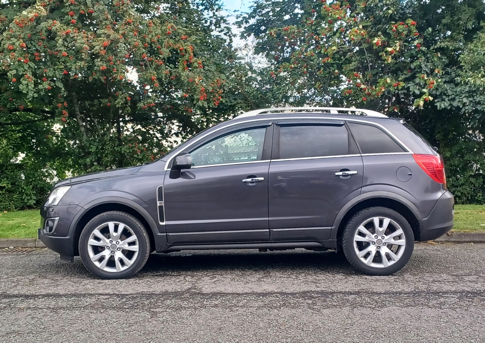 Vauxhall Antara 2.2 CDTi SE 4WD Euro 5 (s/s) 5dr (SNav)