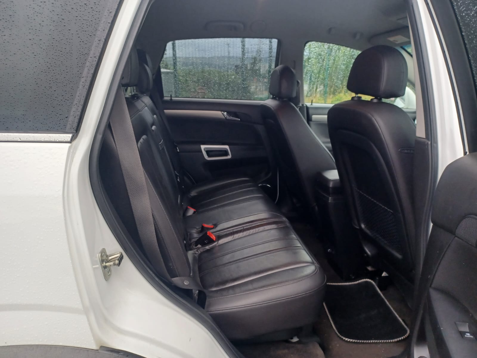 Vauxhall Antara 2.2 CDTi Diamond 4WD Euro 5 (s/s) 5dr