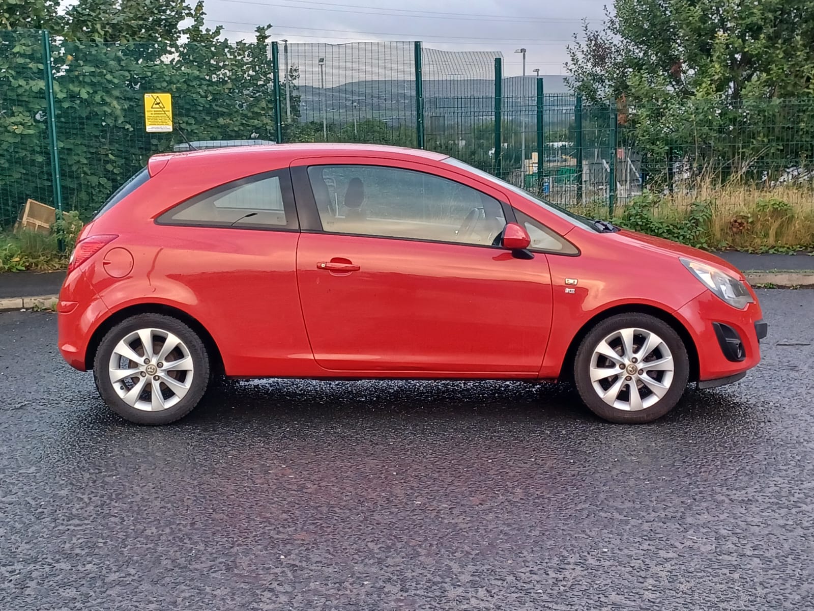 Vauxhall Corsa 1.4 16V Excite Euro 5 3dr (A/C)