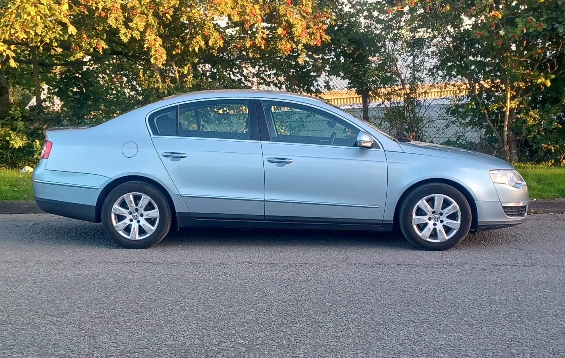 Volkswagen Passat 2.0 FSI SE Tiptronic Euro 4 4dr