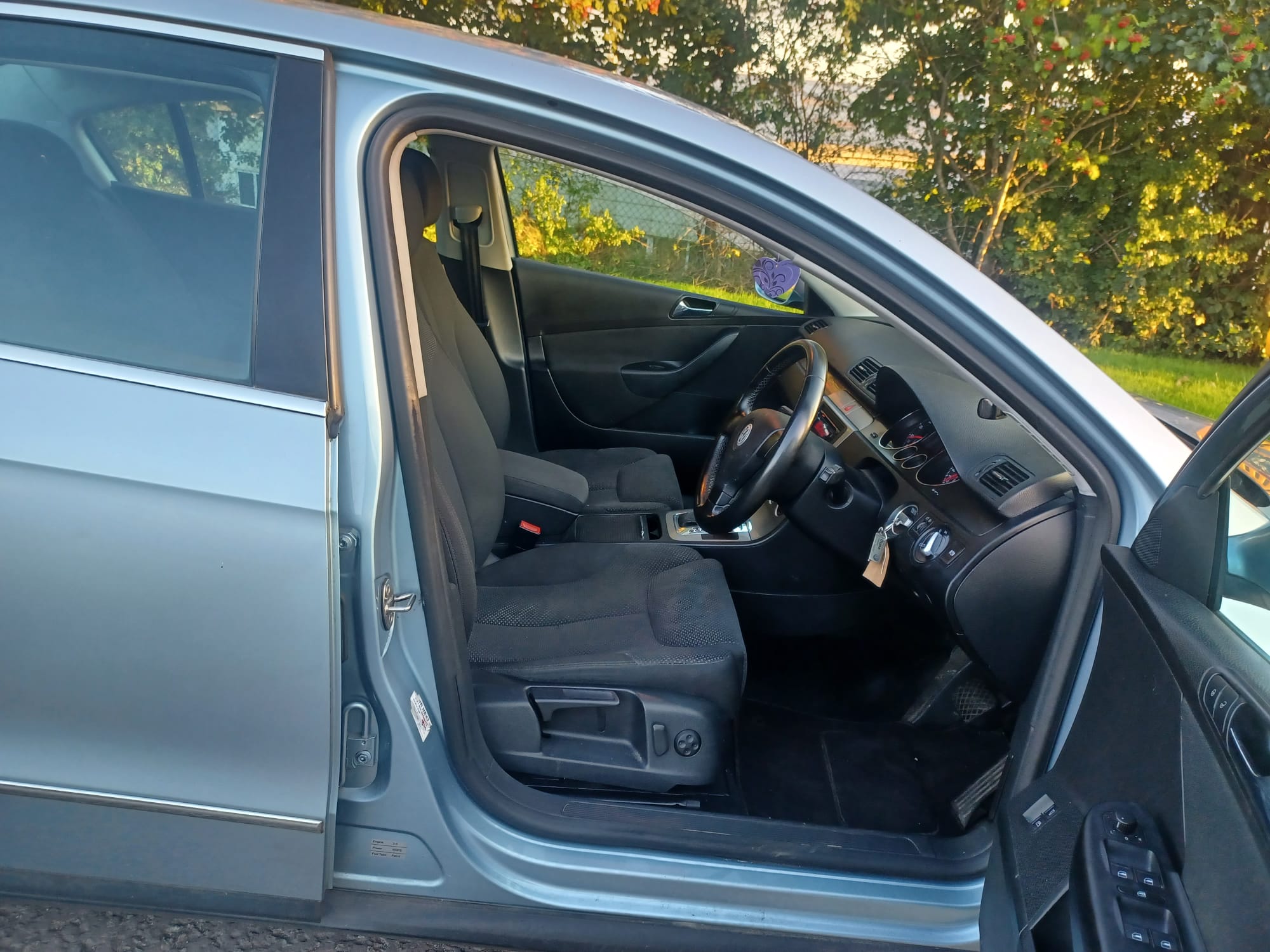 Volkswagen Passat 2.0 FSI SE Tiptronic Euro 4 4dr