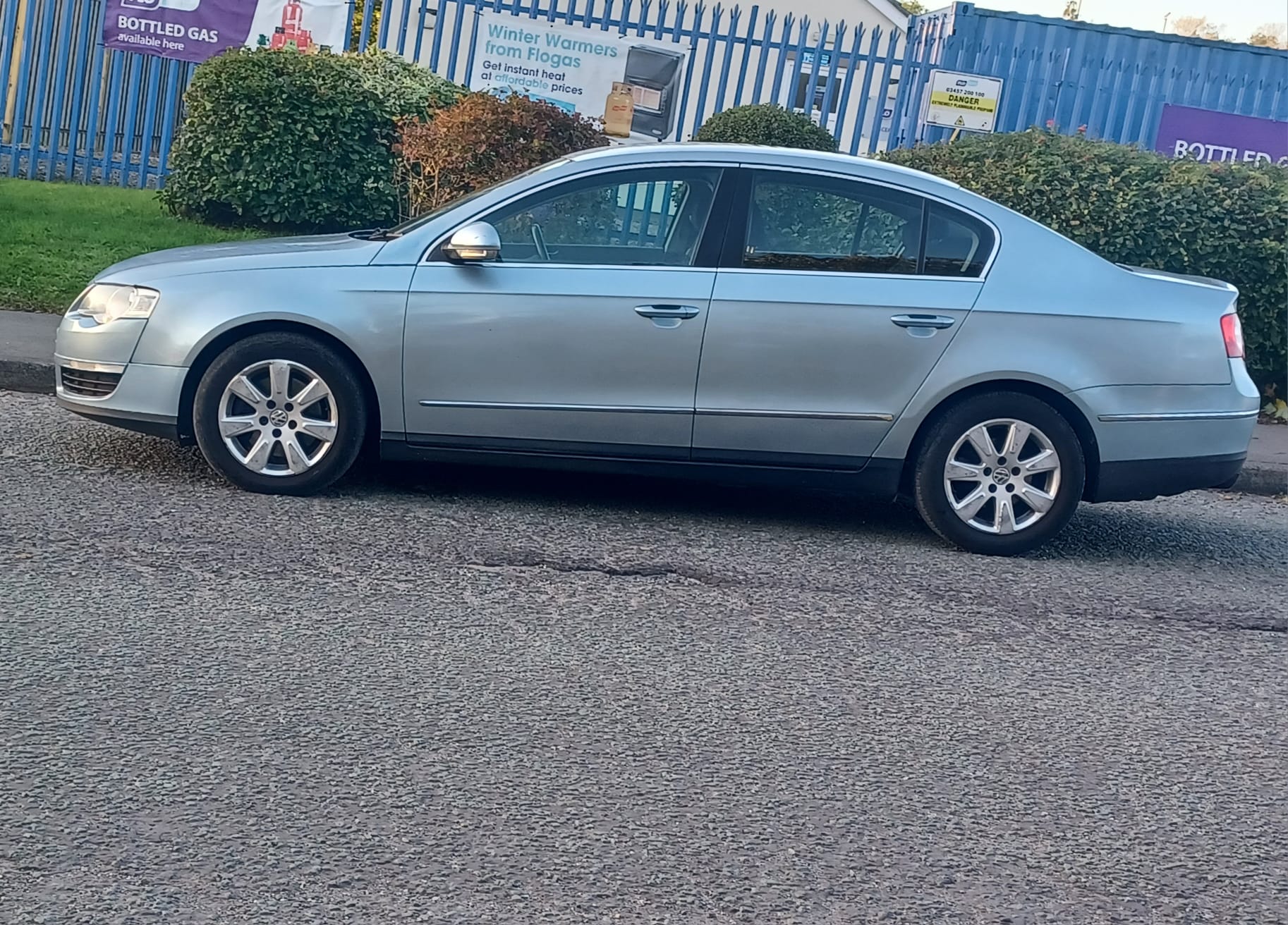 Volkswagen Passat 2.0 FSI SE Tiptronic Euro 4 4dr
