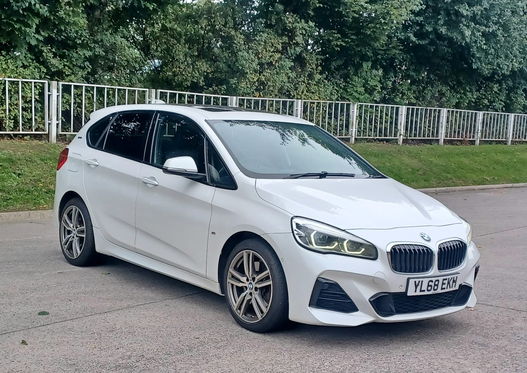 BMW 2 Series Active Tourer 1.5 225xe 7.6kWh M Sport (Premium) Auto 4WD Euro 6 (s/s) 5dr