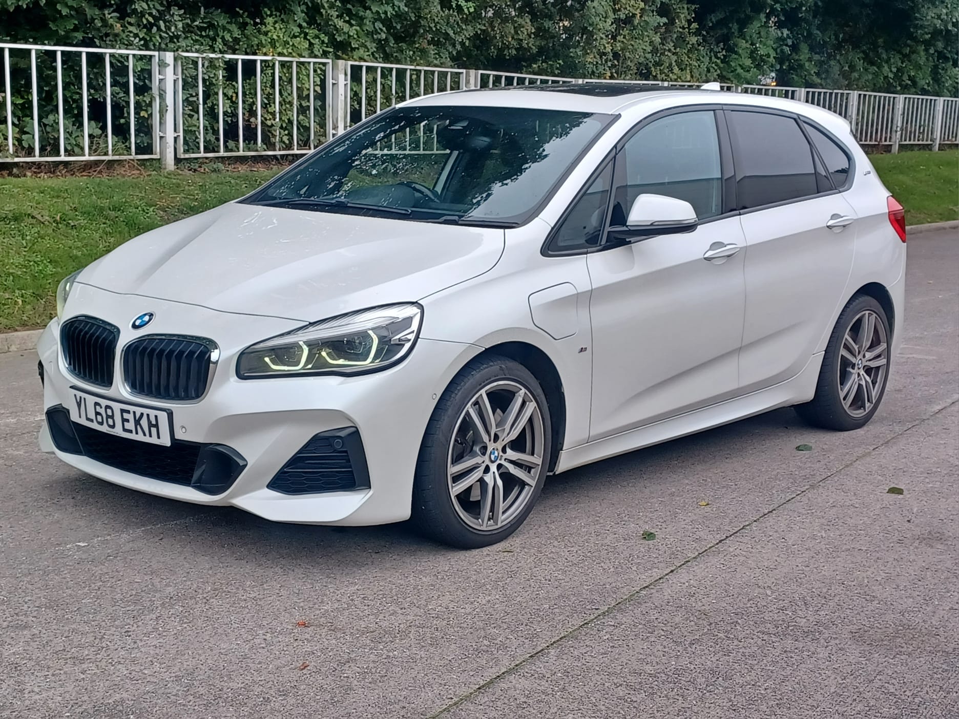 BMW 2 Series Active Tourer 1.5 225xe 7.6kWh M Sport (Premium) Auto 4WD Euro 6 (s/s) 5dr