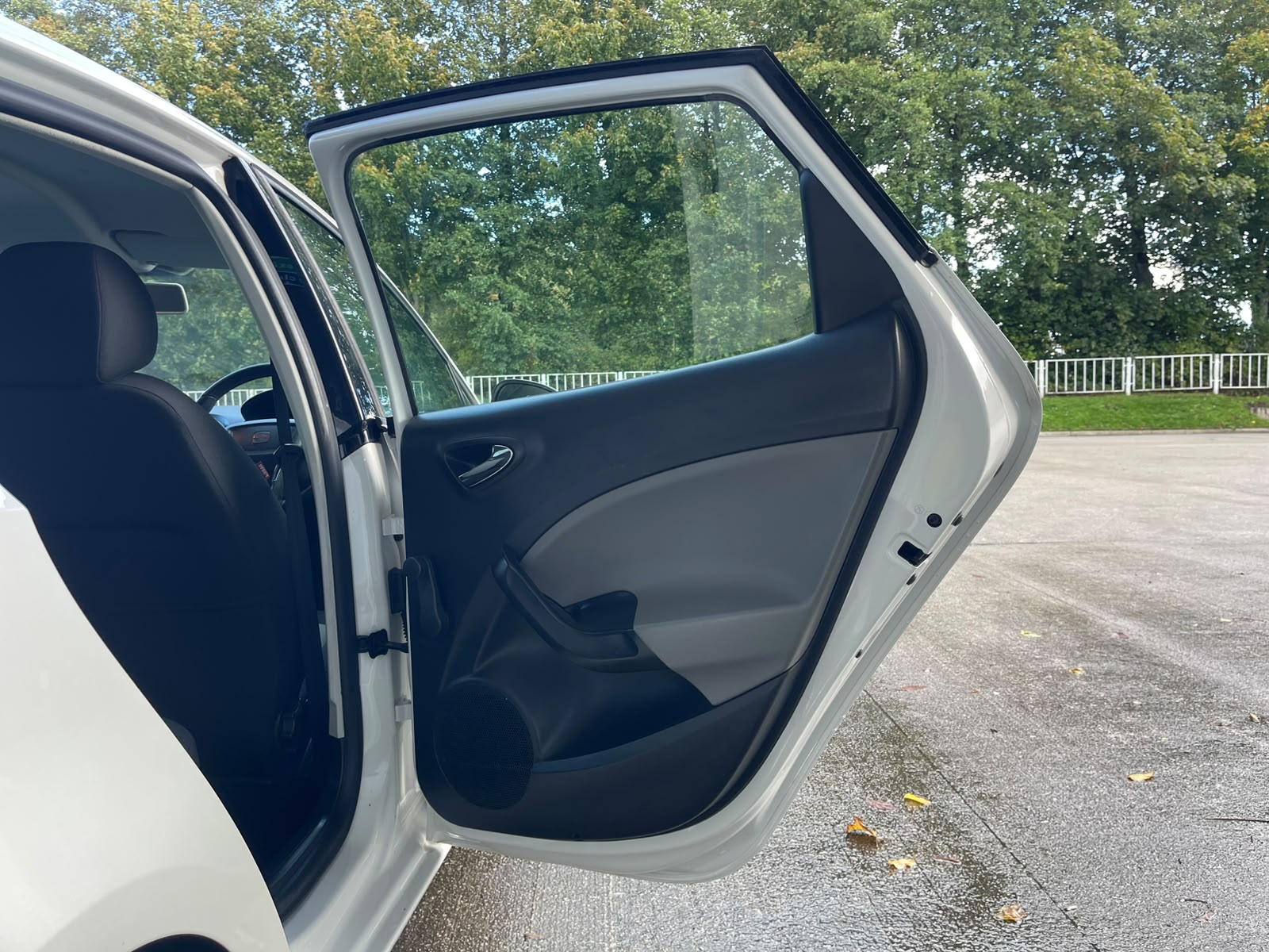 SEAT Ibiza 1.4 SE Euro 5 5dr