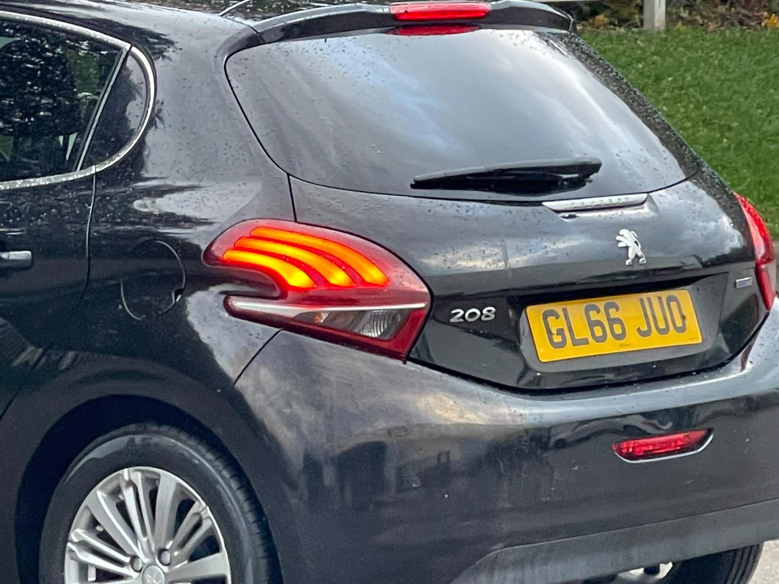 Peugeot 208 1.2 PureTech Allure Euro 6 5dr