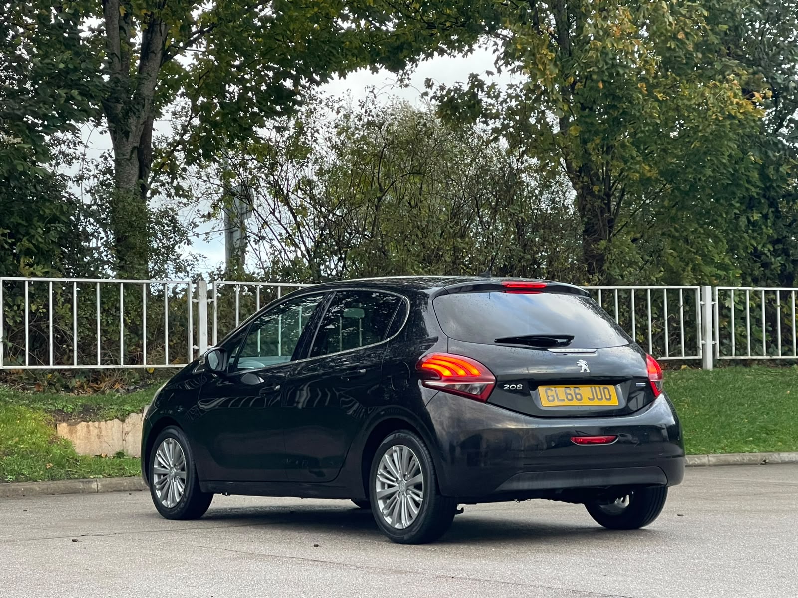 Peugeot 208 1.2 PureTech Allure Euro 6 5dr