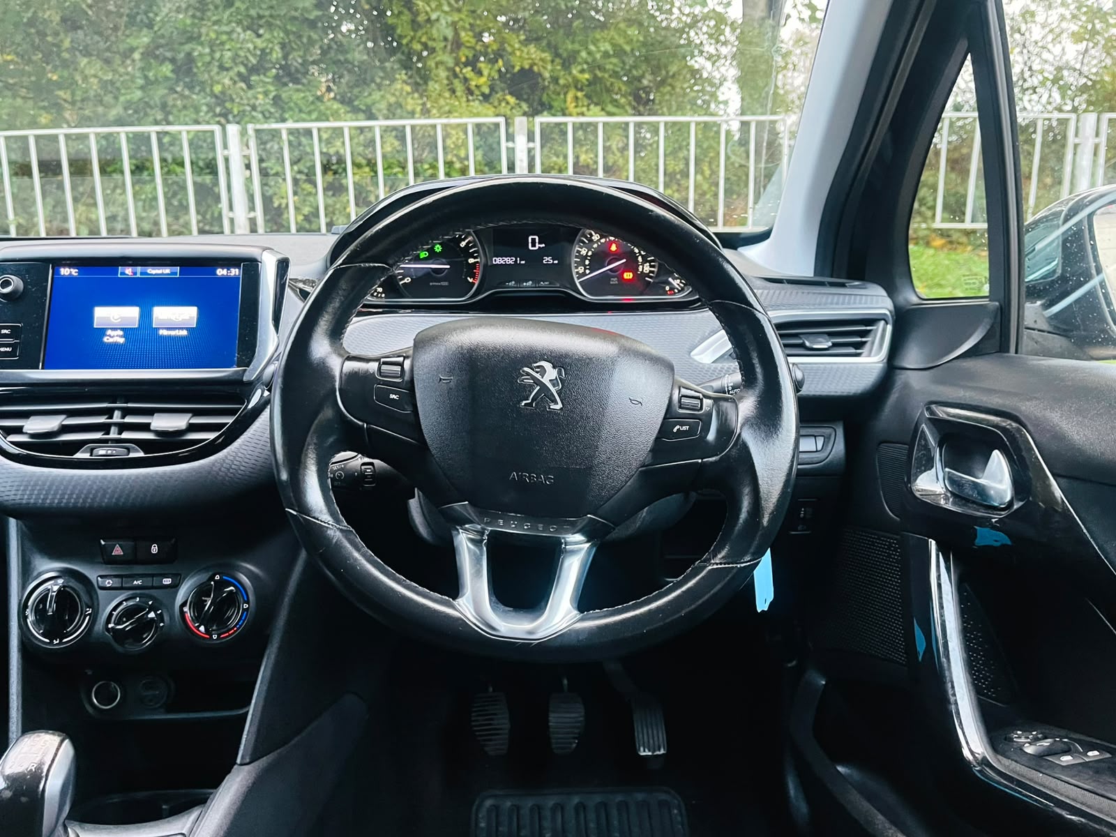 Peugeot 208 1.2 PureTech Allure Euro 6 5dr